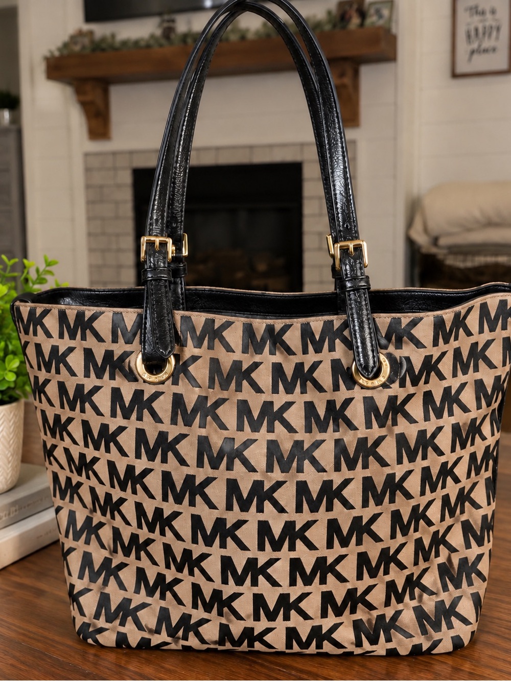 🤎Michael Kors Signature MK Tote Bag – Brown & Tan